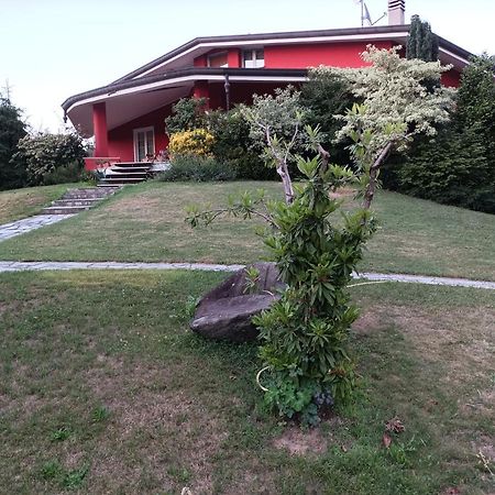 'L Sass Bed & Breakfast Borgomanero Bagian luar foto