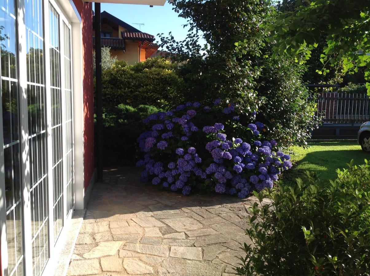'L Sass Bed & Breakfast Borgomanero Bagian luar foto