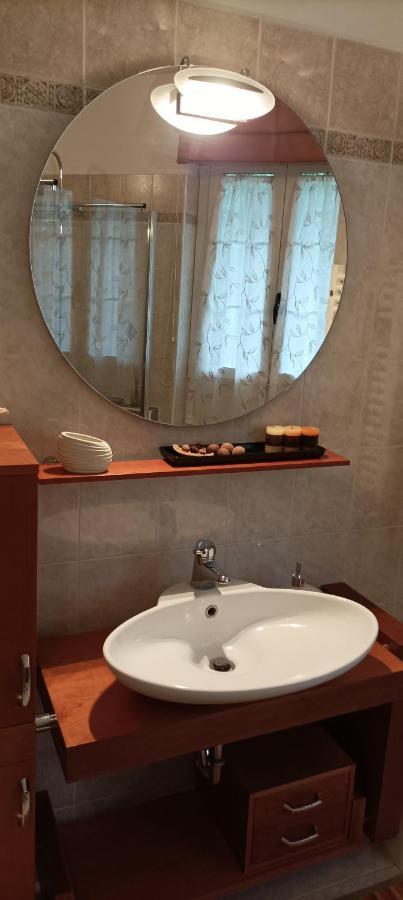 'L Sass Bed & Breakfast Borgomanero Bagian luar foto