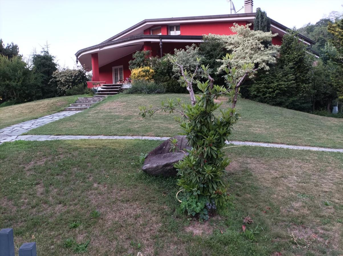 'L Sass Bed & Breakfast Borgomanero Bagian luar foto