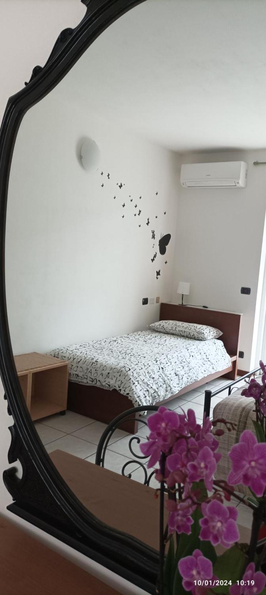 'L Sass Bed & Breakfast Borgomanero Bagian luar foto
